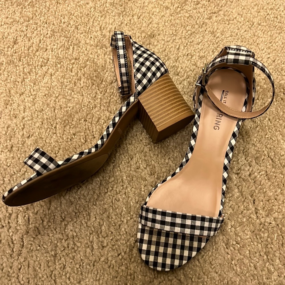 Sandal heels